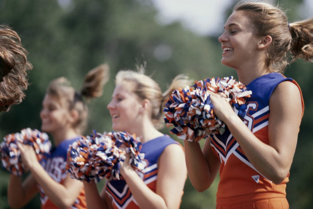 Cheerleader ಚೀಯರ್ ಲೀಡರ್