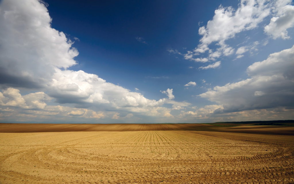 ನೆಲ-ಆಗಸ, earth-sky